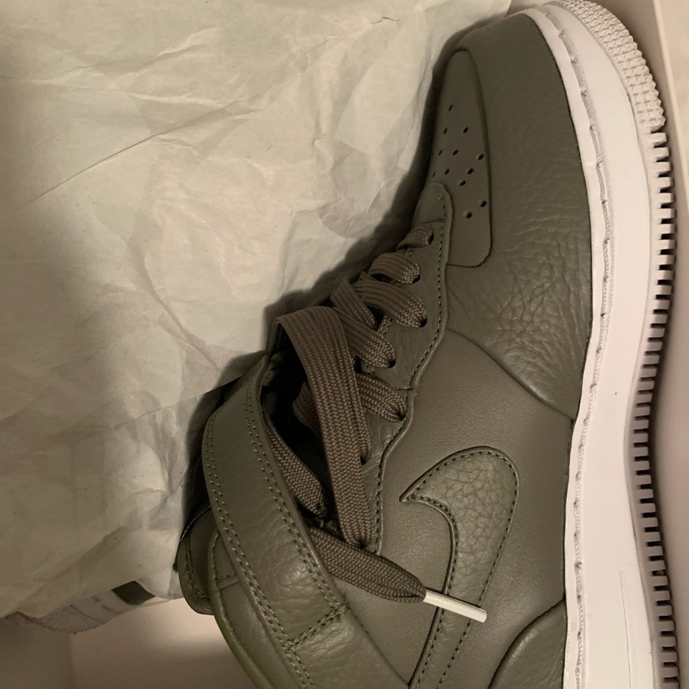 Nike Air Force Mid-Rare